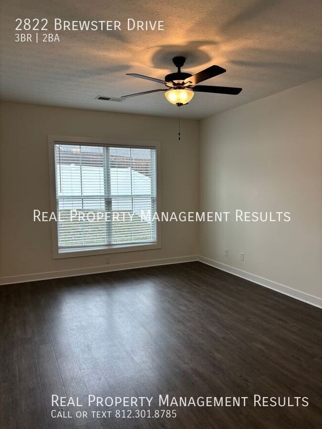 Building Photo - 2822 Brewster Dr