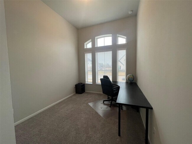 Building Photo - 1326 Orchard Ridge Ln