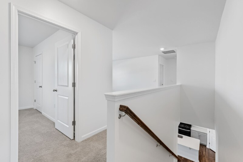 Building Photo - 121 Bayridge Rd