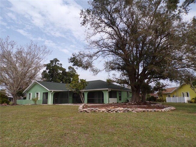 Building Photo - 2437 Greenland Ct