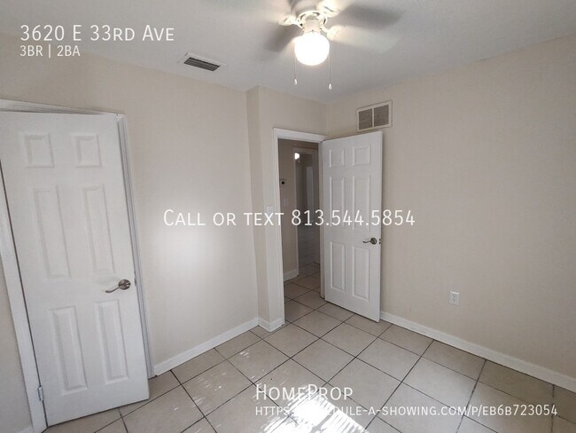 Building Photo - 3620 E 33rd Ave