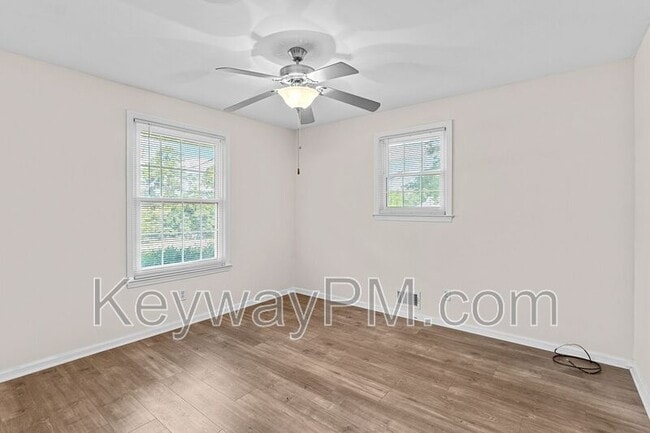 Building Photo - 2574 Richmond Hill Rd