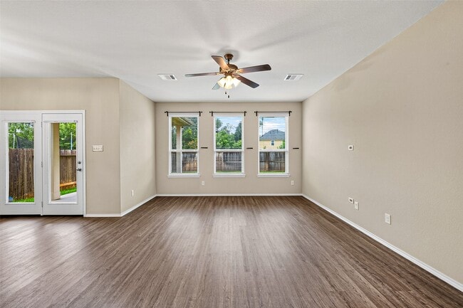 Building Photo - 2511 Sandbar Shark Ct