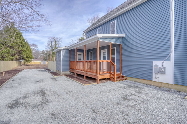 Building Photo - 35617 Airport Rd