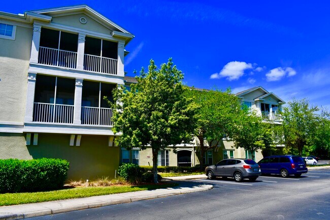 Building Photo - 8290 Westgate Dr