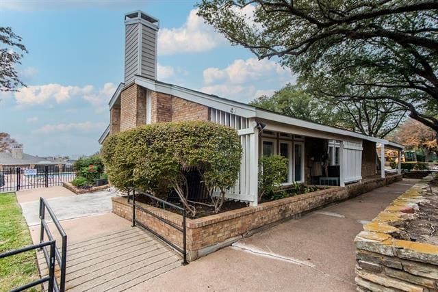 Building Photo - 2724 Meadowstone Ct