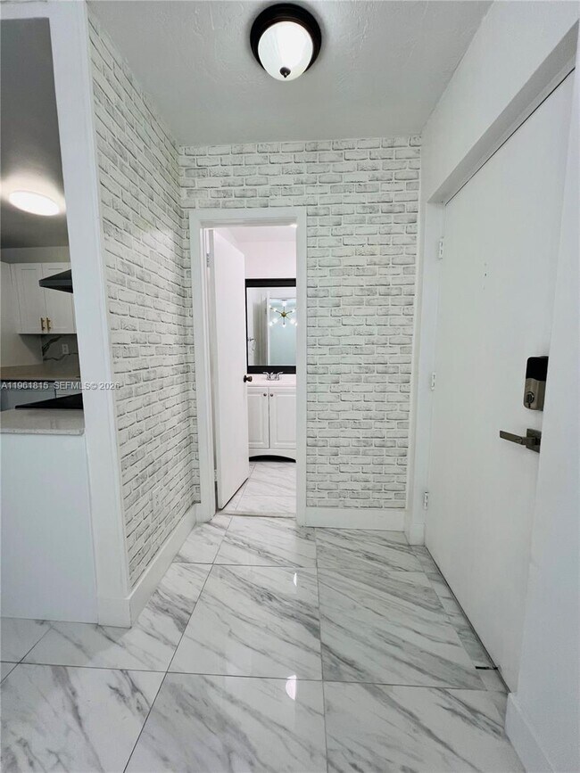 Building Photo - 7300 NW 17th St