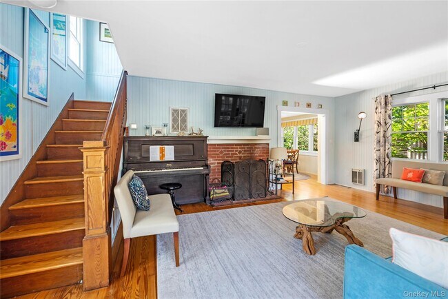 Building Photo - 696 Ocean Breeze Walk