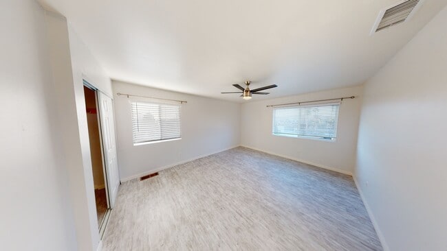 Building Photo - 5167 Remington Rd