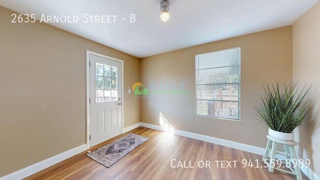 Building Photo - 2635 Arnold St