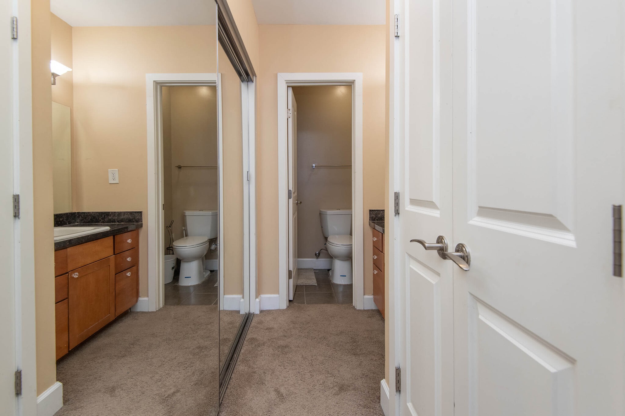 Building Photo - 10982 Roebling Ave