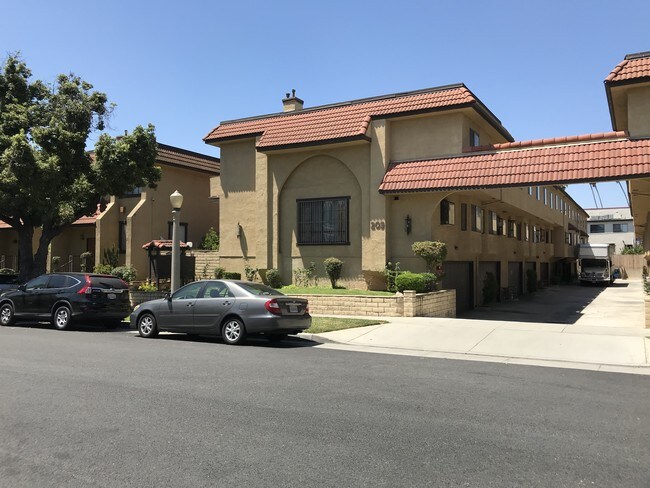 Building Photo - 209 La France Ave