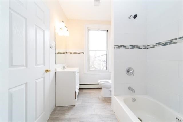 Building Photo - 538 Bramhall Ave