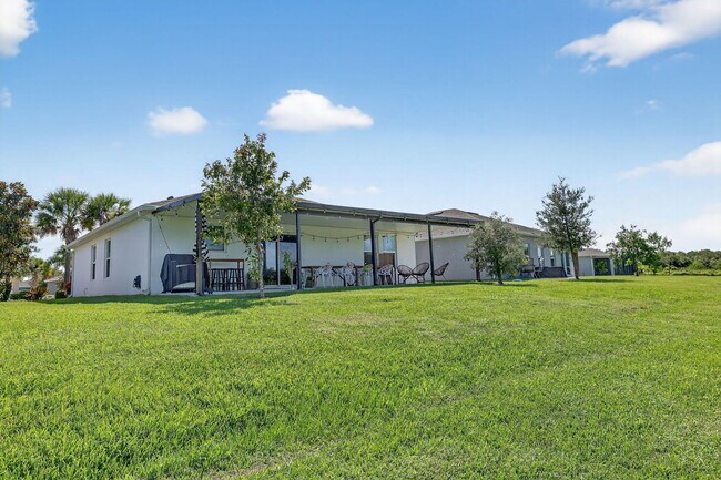 Building Photo - 3518 Carriage Pointe Cir