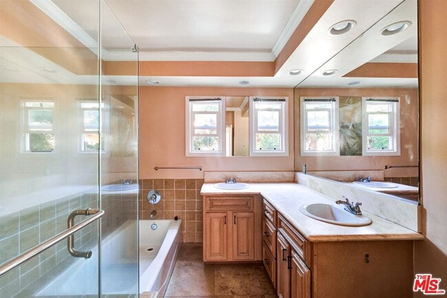 Building Photo - 458 Smithwood Dr