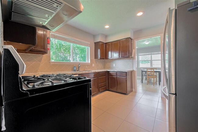 Building Photo - 14330 Templar Ln