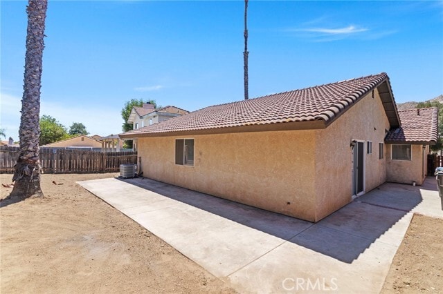 Building Photo - 9688 Sycamore Canyon Rd