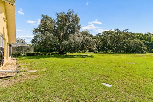 Building Photo - 12728 Flamingo Pkwy