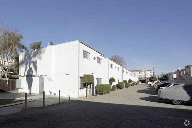 Building Photo - Lido