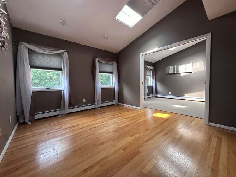 Building Photo - 500 Hoffman Ln