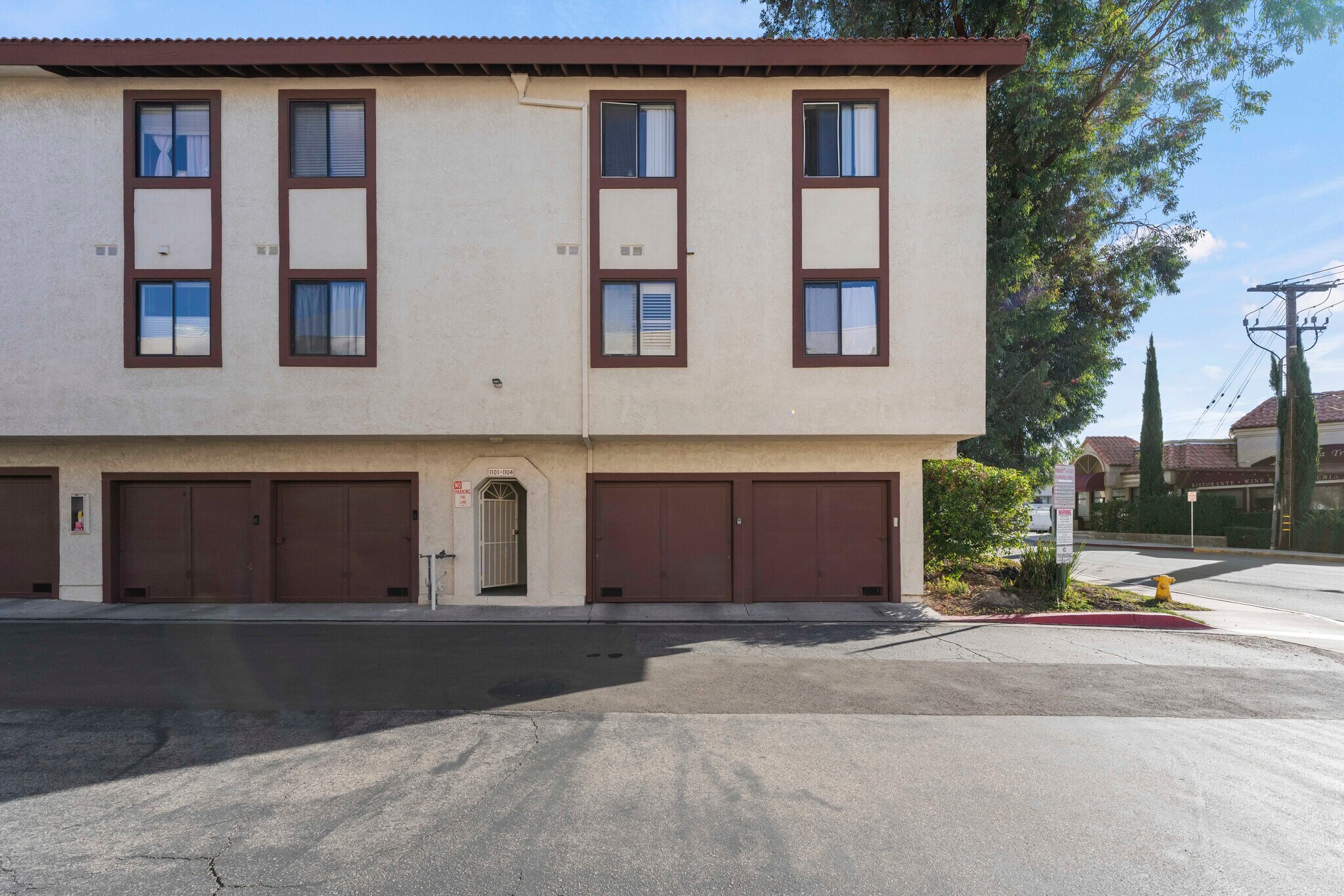 Building Photo - 18122 Sundowner Way