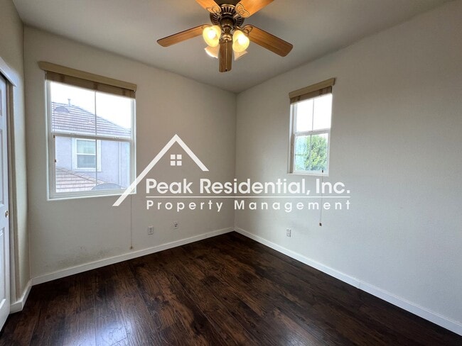 Building Photo - 5772 Amnest Way