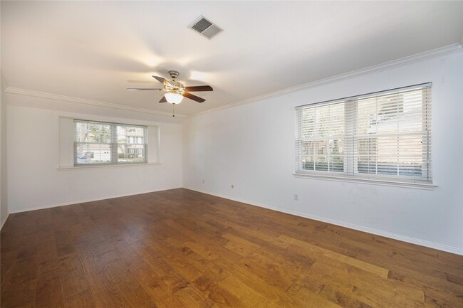 Building Photo - 5415 3 Oaks Cir