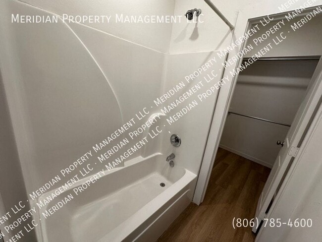 Building Photo - 5511 Itasca St