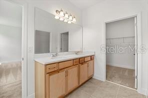 Building Photo - 7991 Syracuse Dr