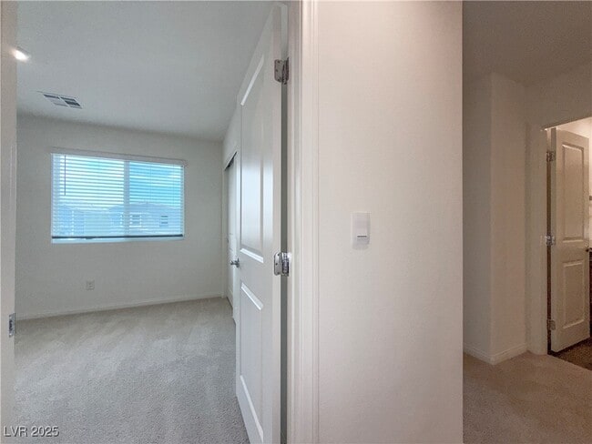 Building Photo - 1134 Northern Cardinal Dr