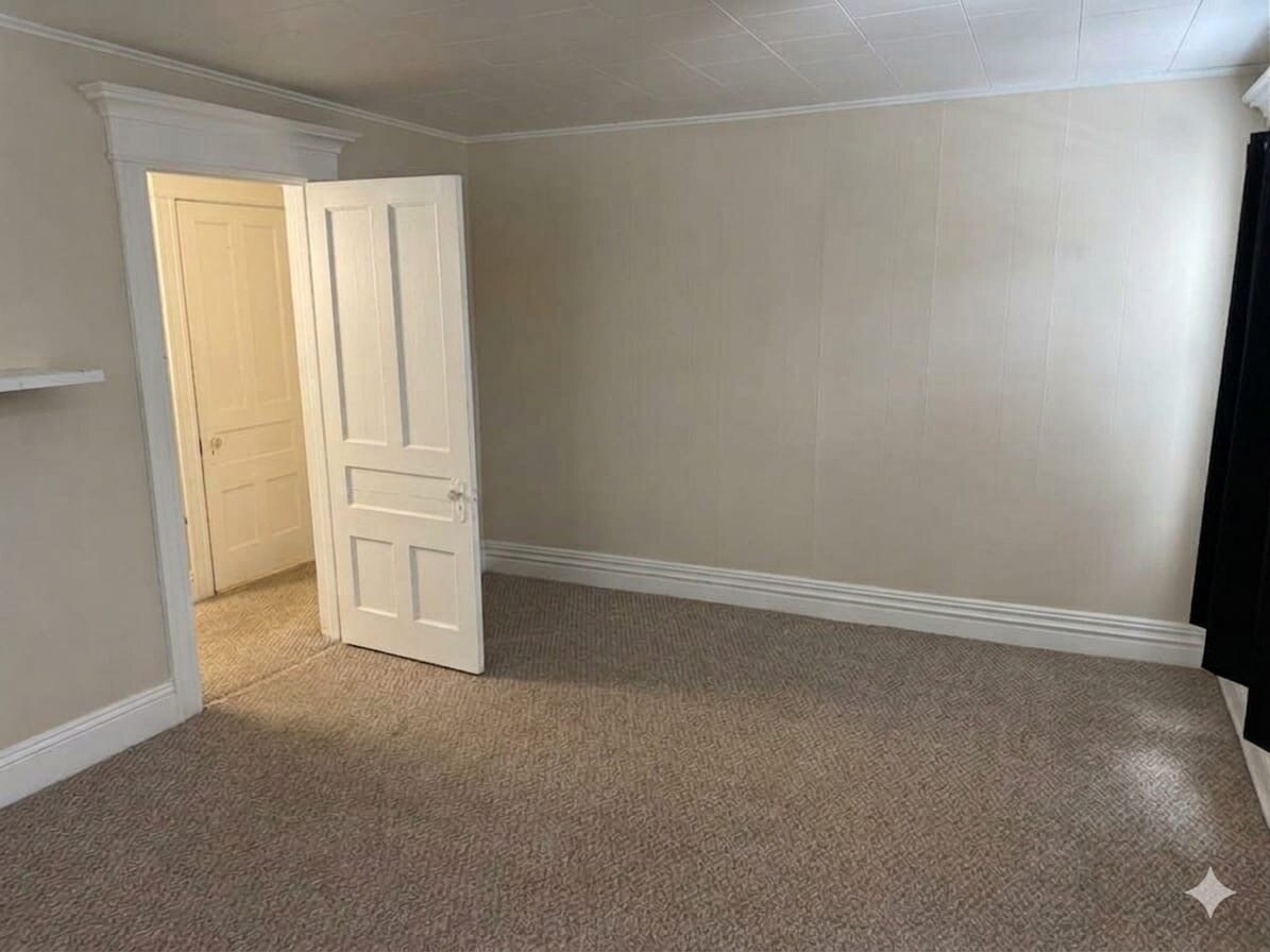 Building Photo - 901 W Main St