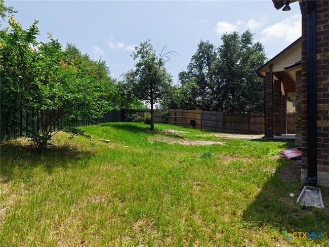 Building Photo - 822 Terra Cotta Ct