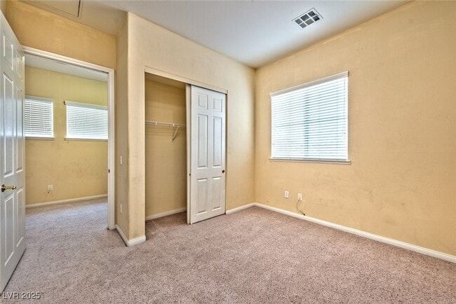 Building Photo - 220 Lorryn Ln