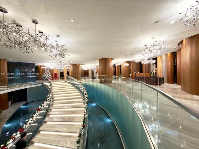 Building Photo - 488 NE 18th St