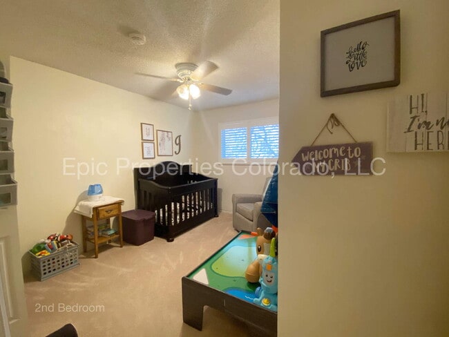 Building Photo - Pet-friendly Tri-Level Home with Large Backyard