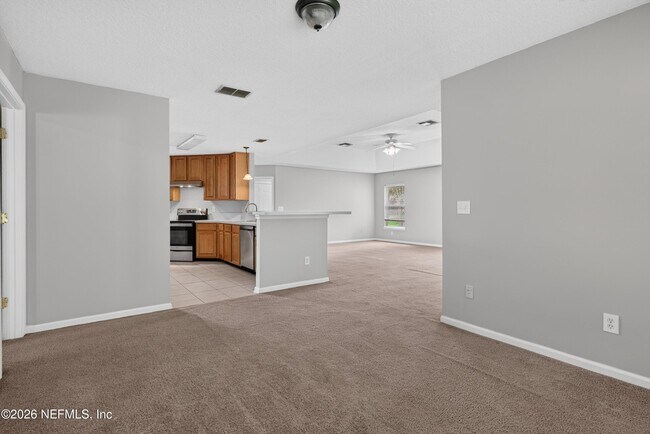 Building Photo - 11669 Collins Creek Dr