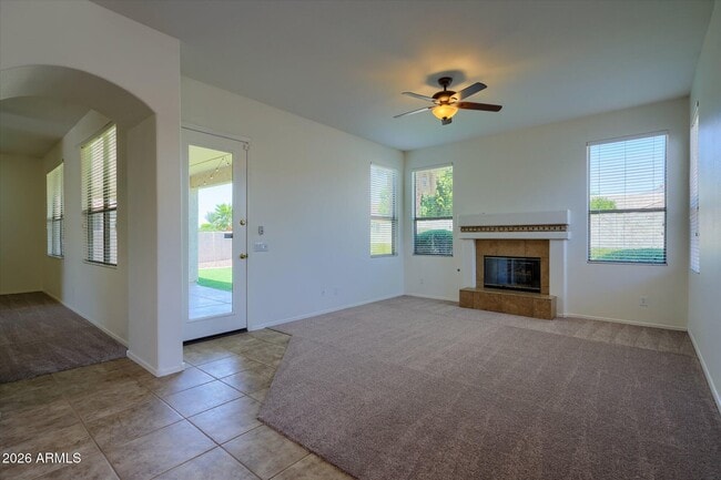 Building Photo - 6586 W Oraibi Dr