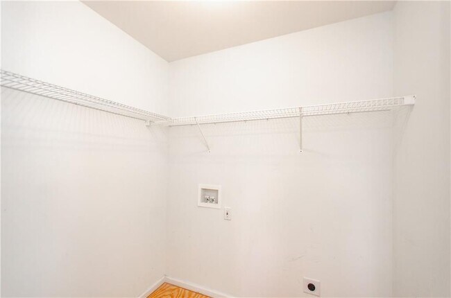 Building Photo - 3950 Chattahoochee Rd