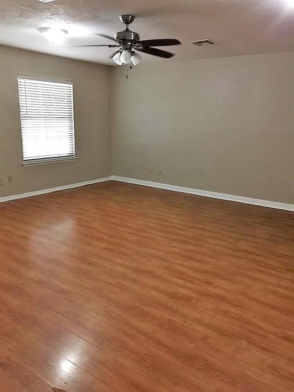 Building Photo - 3515 Castledale Dr