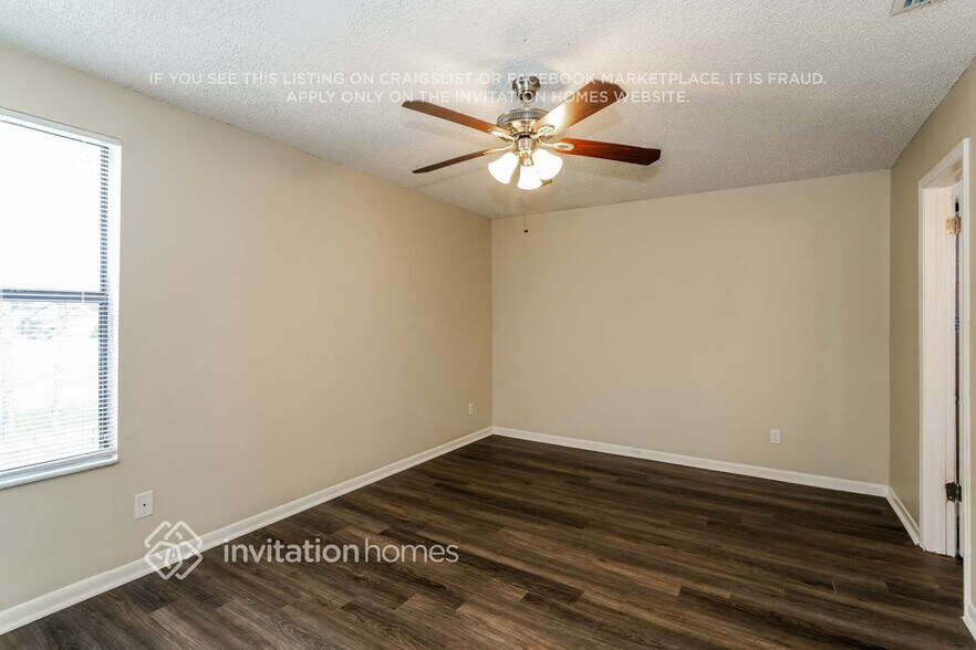 Building Photo - 10507 Chadbourne Dr