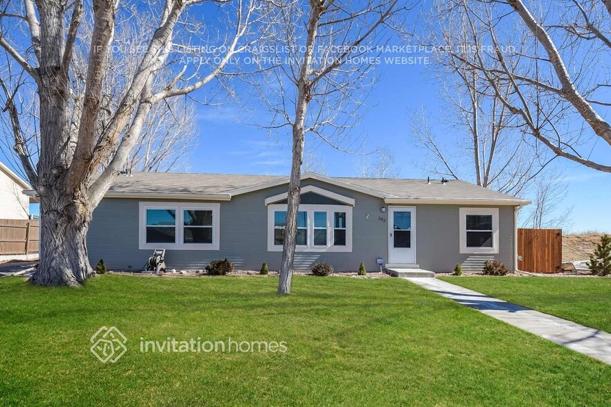 Building Photo - 658 N 21st Ave