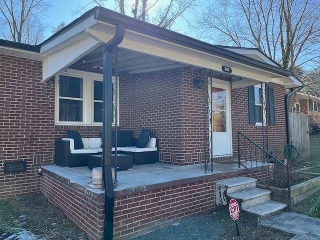 Building Photo - 600 Hebron Rd