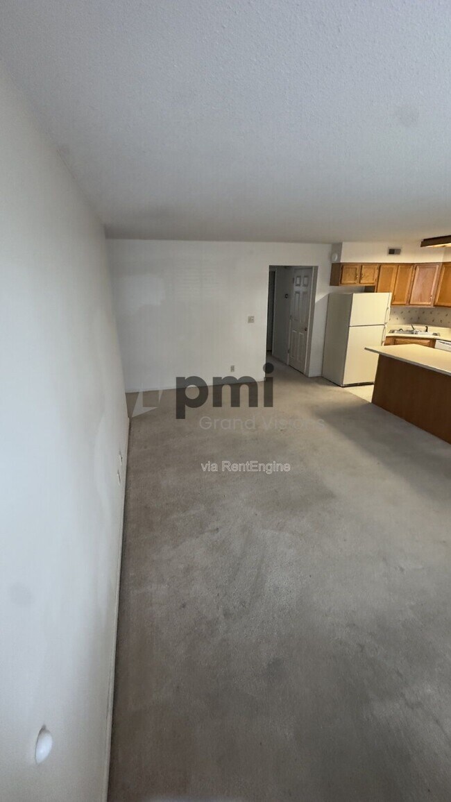 Building Photo - 1306 Arthur Ave