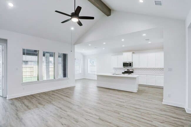 Building Photo - 3003 Lago Costa Dr