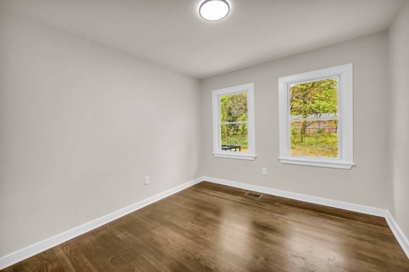 Building Photo - 53 Springside Dr SE
