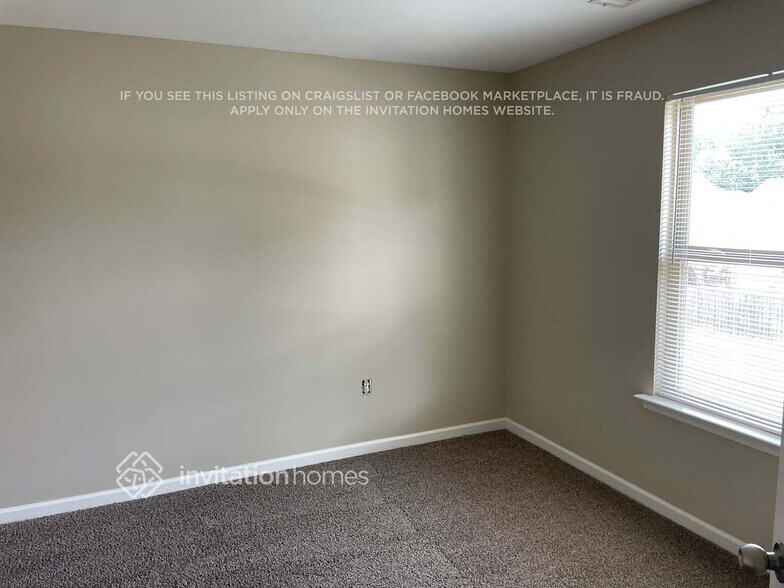 Building Photo - 203 Forrest Park Ln