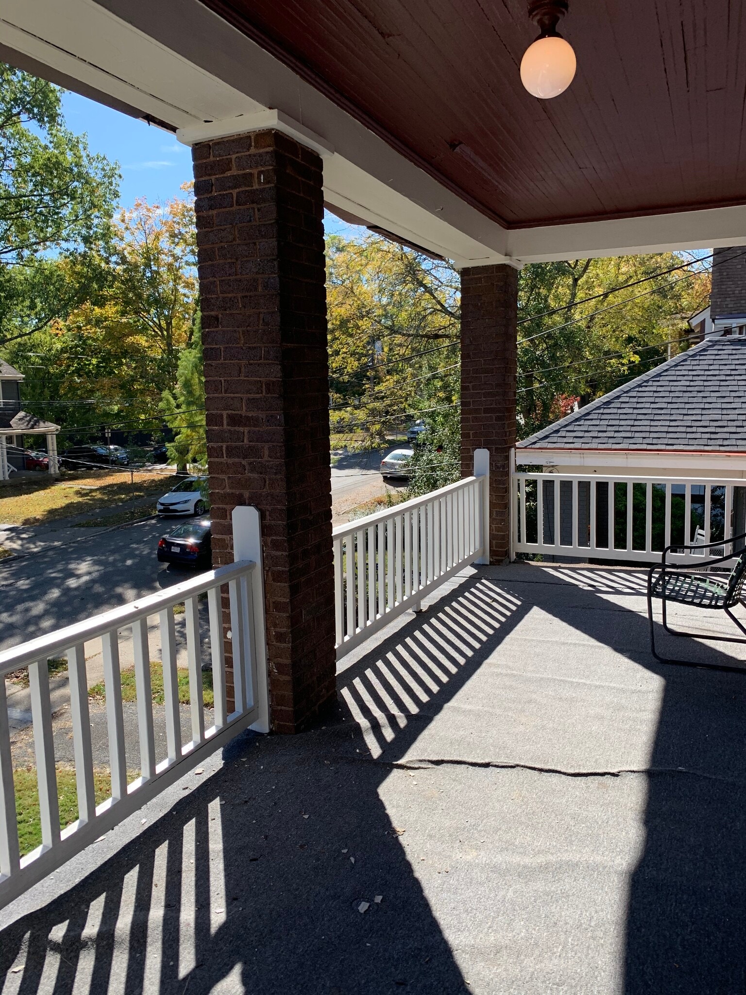 Front po - 3639 Amberson Ave