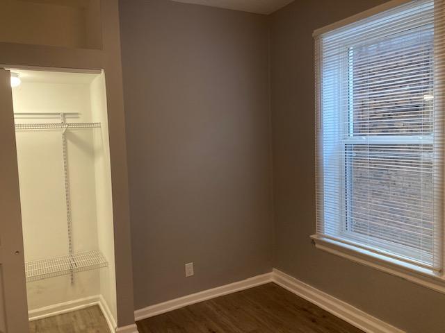 Building Photo - 6142 S Artesian Ave