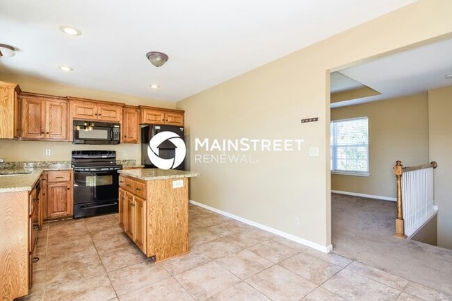 Building Photo - 3 Bedroom Pet-Friendly Home in Grain Valley, MO with Main Street Renewal