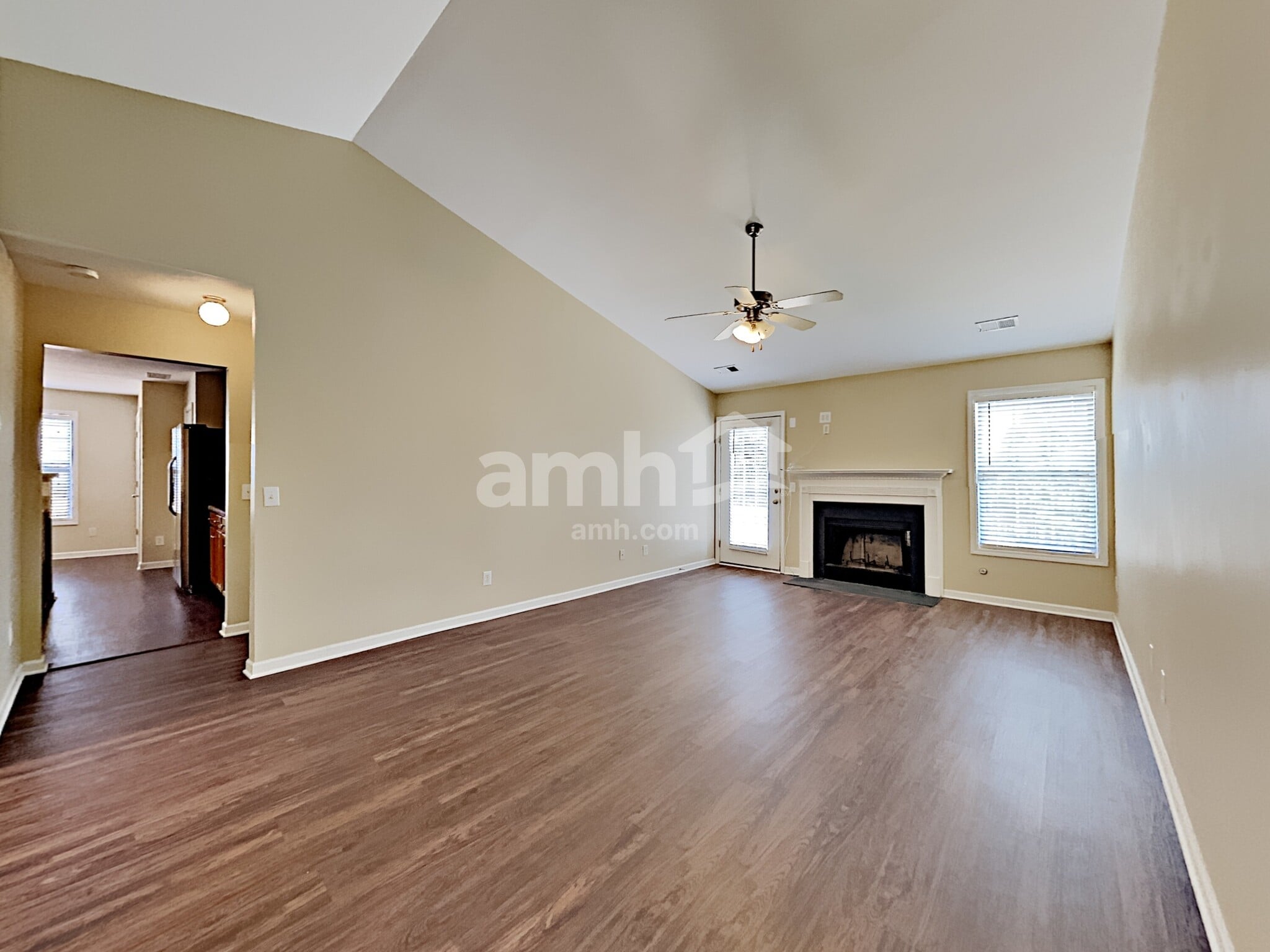 Building Photo - 6078 Lancelot Ln